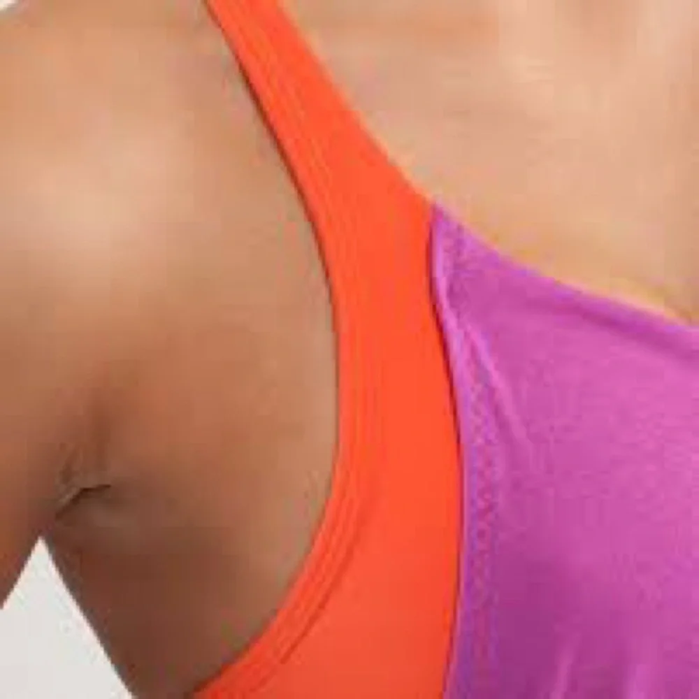 Lululemon Practice Freely Tank
Heathered Ultra Violet / Dazzling SZ 8 EUC - Picture 3 of 11